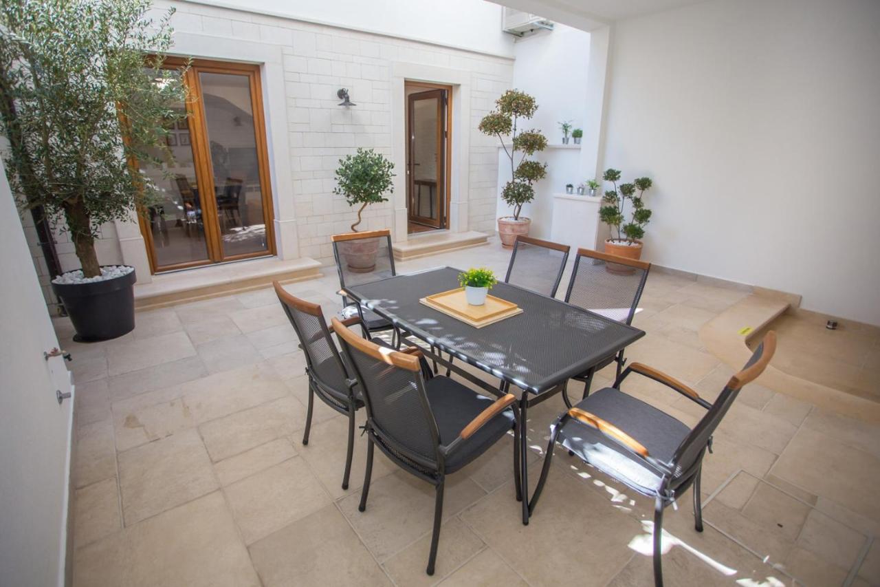 Holiday Home Camellia Poreč Extérieur photo
