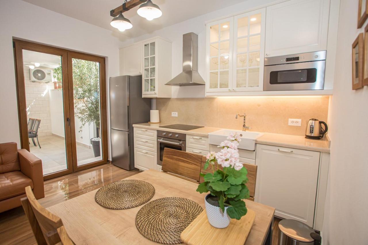 Holiday Home Camellia Poreč Extérieur photo